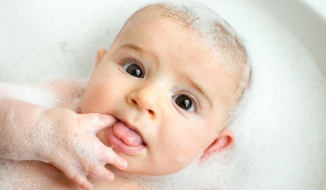 BEBE CONFORT Livre de bain