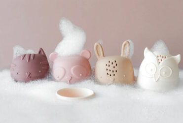 BathToys-Rose1