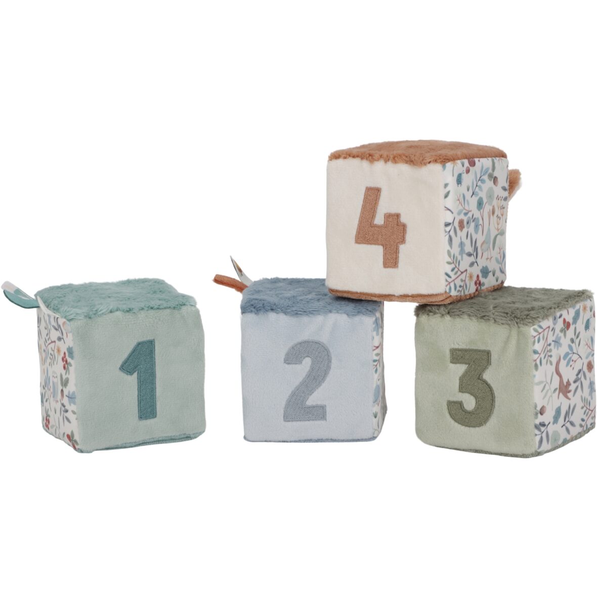 3 (35)