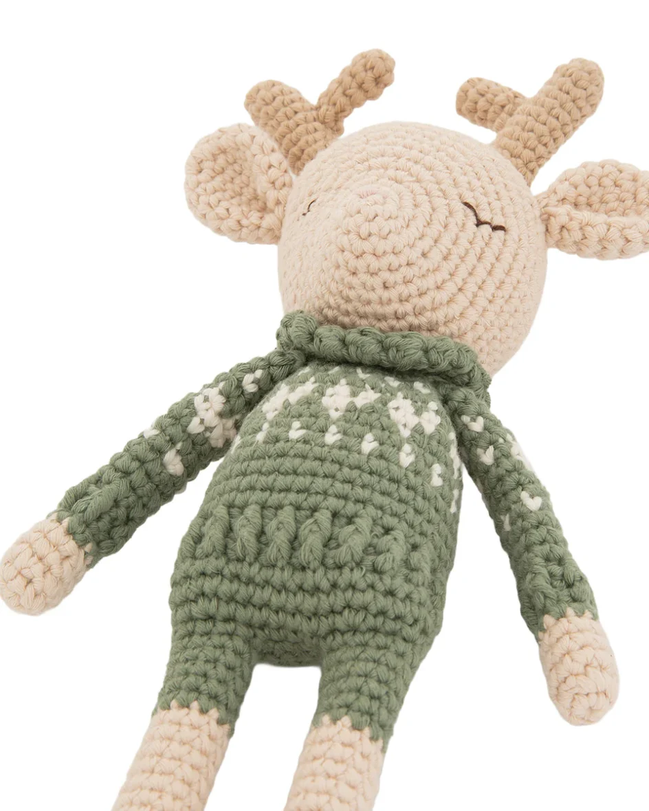 Robin_Reindeer_I_hearts_sweater_pine_green-Organic_Soft_Toys-P1220-2