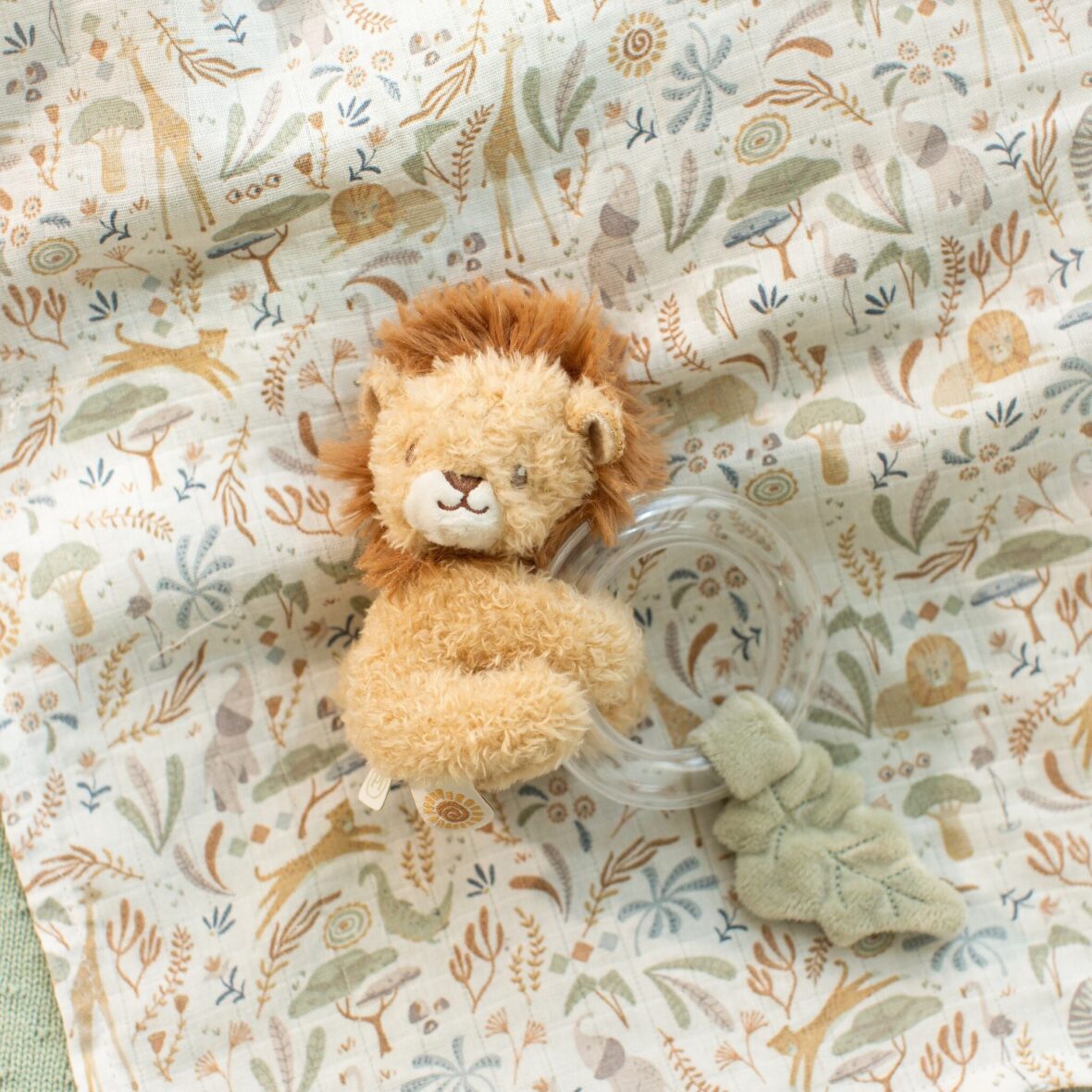 0036536_ring-rattle-lion-yellow-ld8314-1-shopify-square.jpg