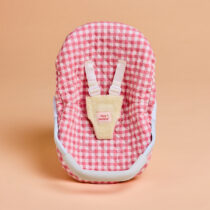 Coque siège auto pour poupée vichy rose – Tiny Harlow